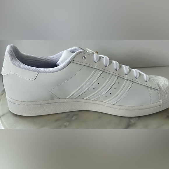 BRAND NEW Classic adidas Superstar Footwear Triple White - Size 12.0 US RUN DMC - Picture 8 of 10